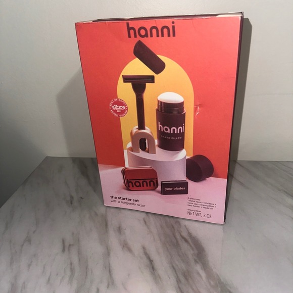 Hanni The Starter Set Burgundy Razor, Shave Pillow, Hero Holder - NEW - Picture 1 of 4